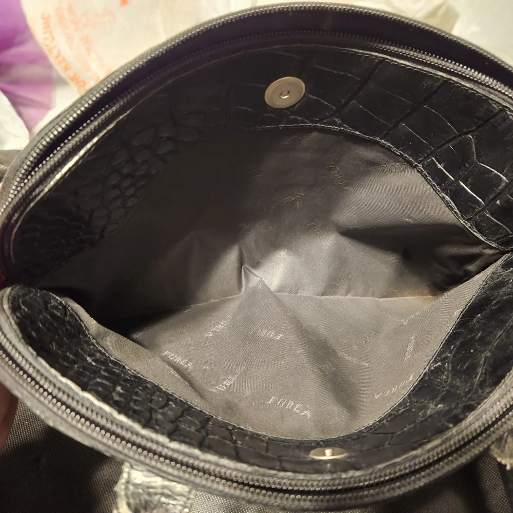 Vintage Furla black Italian leather crocodile purse - Picture 7 of 12